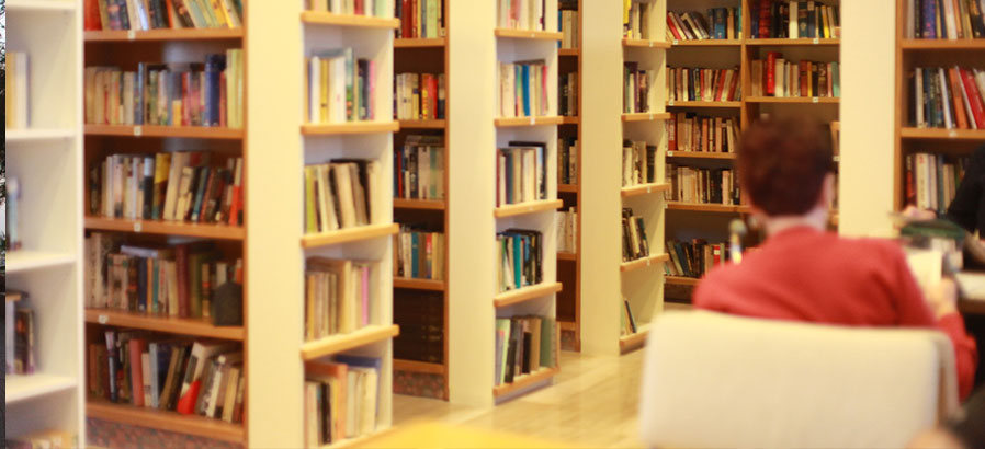 ספרייה בדיור וגן בת ים, מגדלי הים התיכון