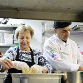 מבשלים באהבה ברשת דיור מוגן