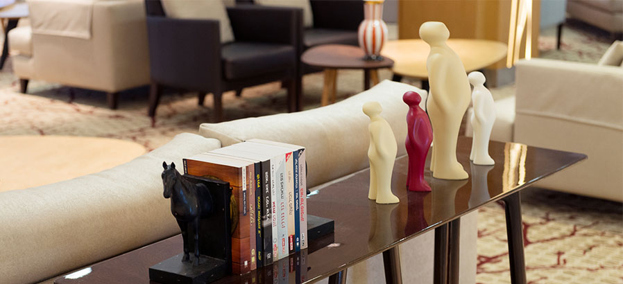 הבית בכפר סבר, מגדלי הים התיכון