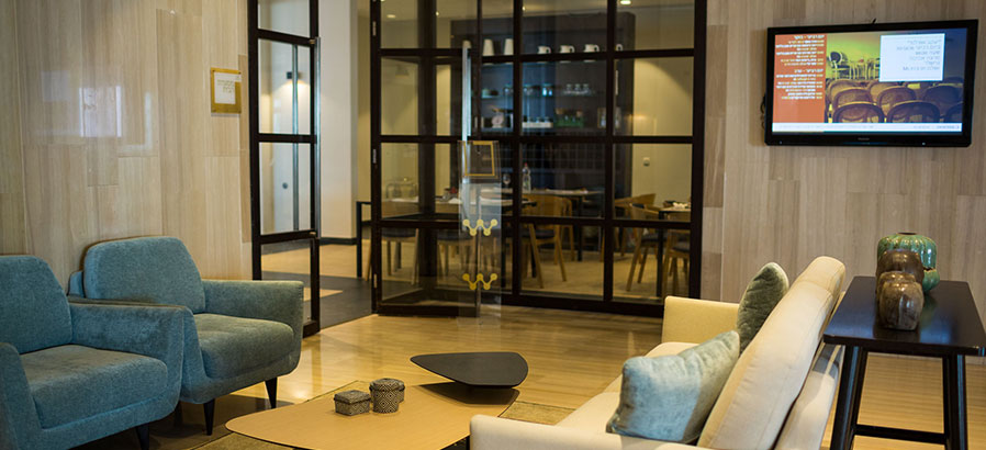 מגדלי הים התיכון בבת ים