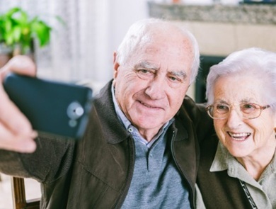 מיניות ואינטימיות בגיל השלישי - דיור מוגן